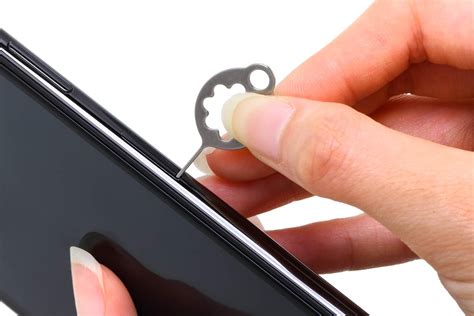pin to open sim slot
